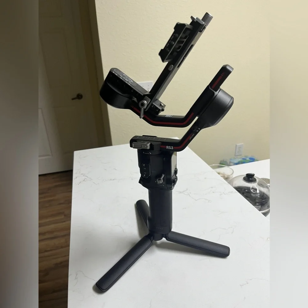ESTABILIZADOR DJI RONIN RS3 MINI